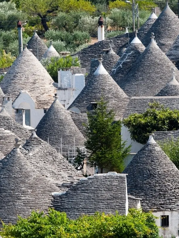 apulia&#39;s trulli